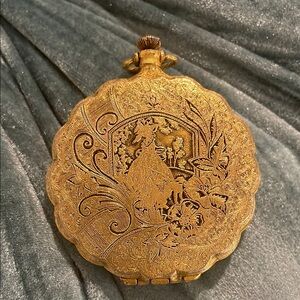 Vintage Compact Pendant Max Factor